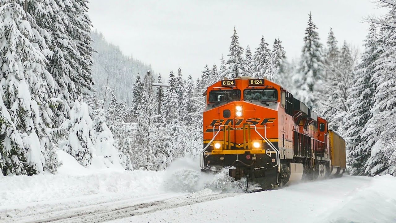 Plowing Snow On Stevens Pass! (2022)