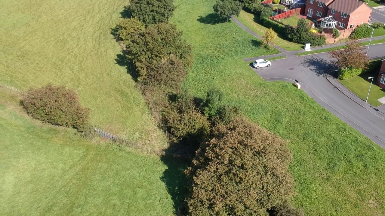 Dji Spark: Is Autumn really here?- Sparky's EPIC flight in Westhoughton