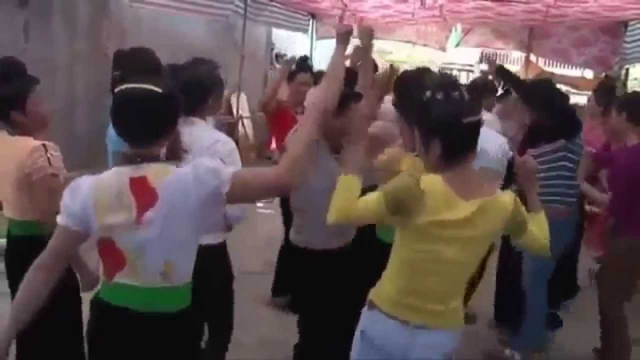 Nhạc sàn dân tộc ( nhảy đám cưới ) vui cùng anh chị em đồng bào thái,điện biên.
