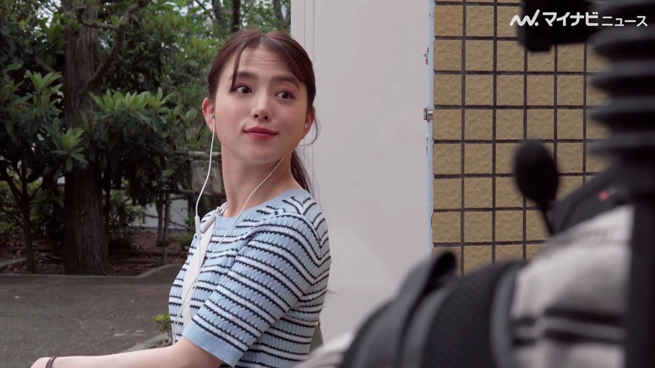 清原果耶、振り向きざまの表情が美しい！上京したての大学生を熱演 音声配信アプリ「Spoon」新CM＆メイキング＆インタビュー