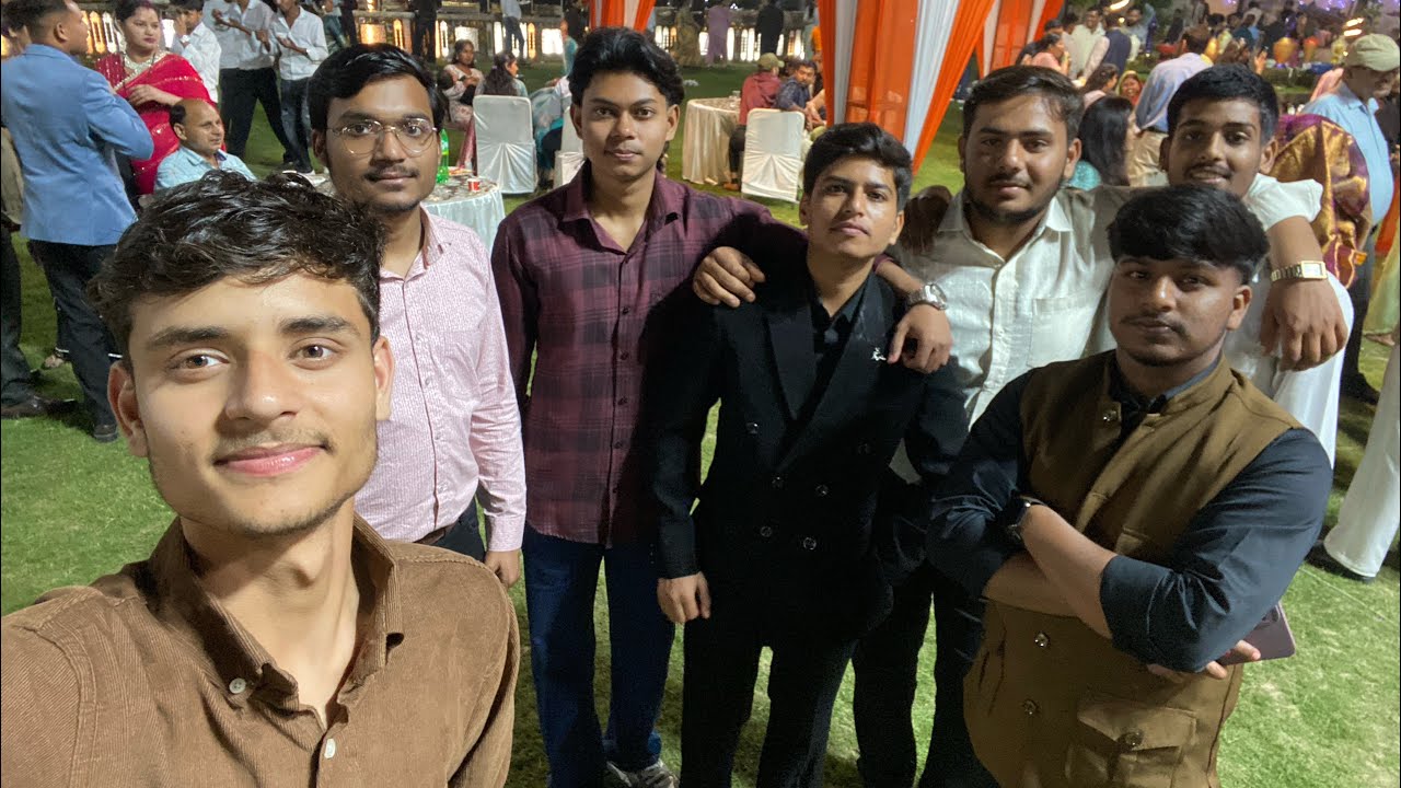  meet my friends group😊