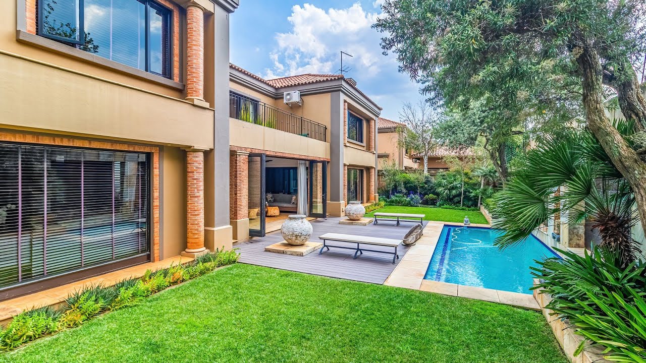 LUXURY ESTATE LIVING AT ITS FINEST IN UPPER BEDFORDVIEW