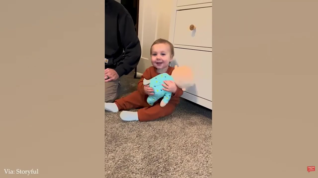 Unexpected Laugh with these Funny Dogs   Best Funniest Dog Videos of The Year