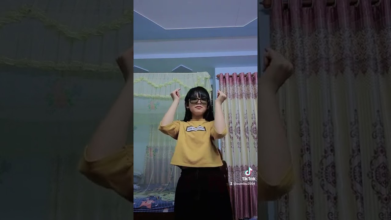 Em iu remix