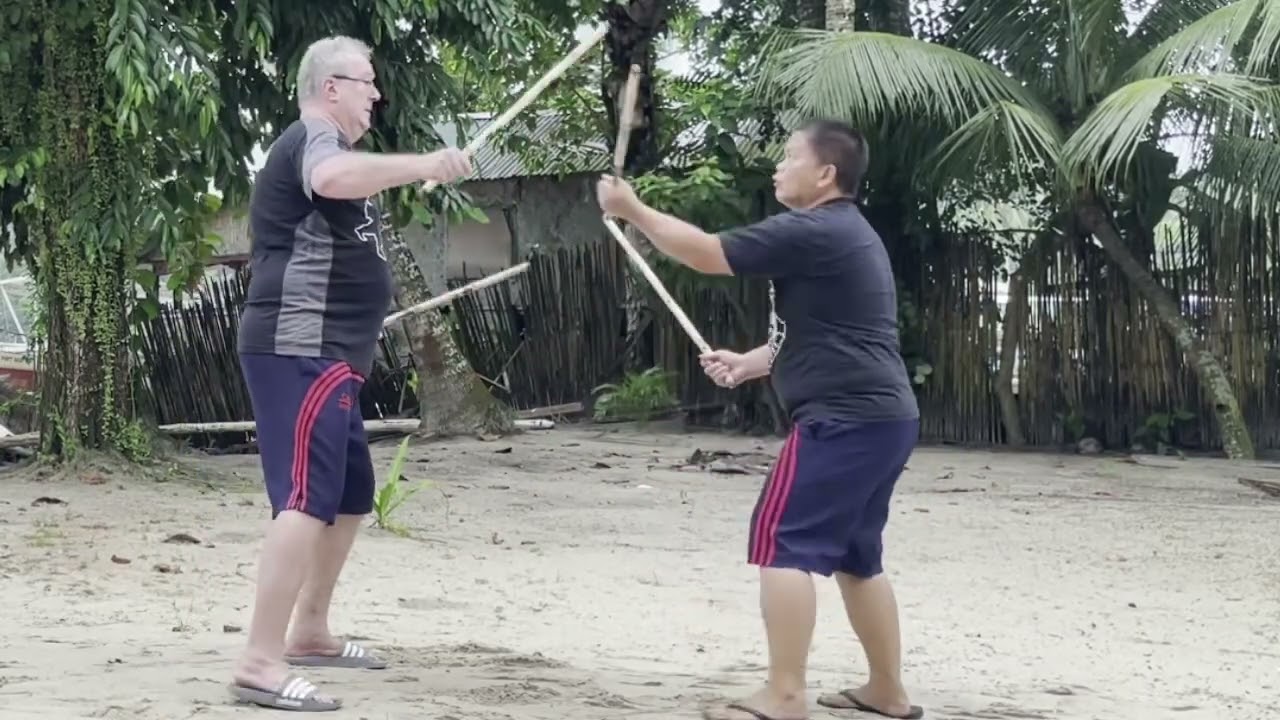 Dos Armas Tapi Tapi drills
