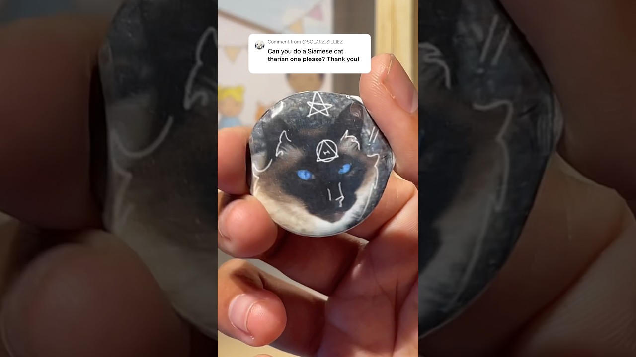 Siamese Cat Button Pin #siamese #siamesecats #therian #badgemaking #cat  #badge #therianthropy