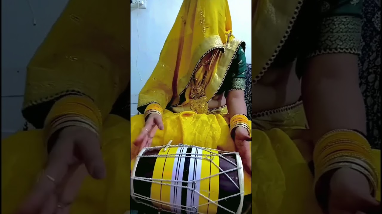 नई बहू ने सुनाया युटुब पर हंसी मजाक गीत#न्यू #धमाकेदार 🤪 सुन बहना मेरी बात साजन की मैं प्यारी