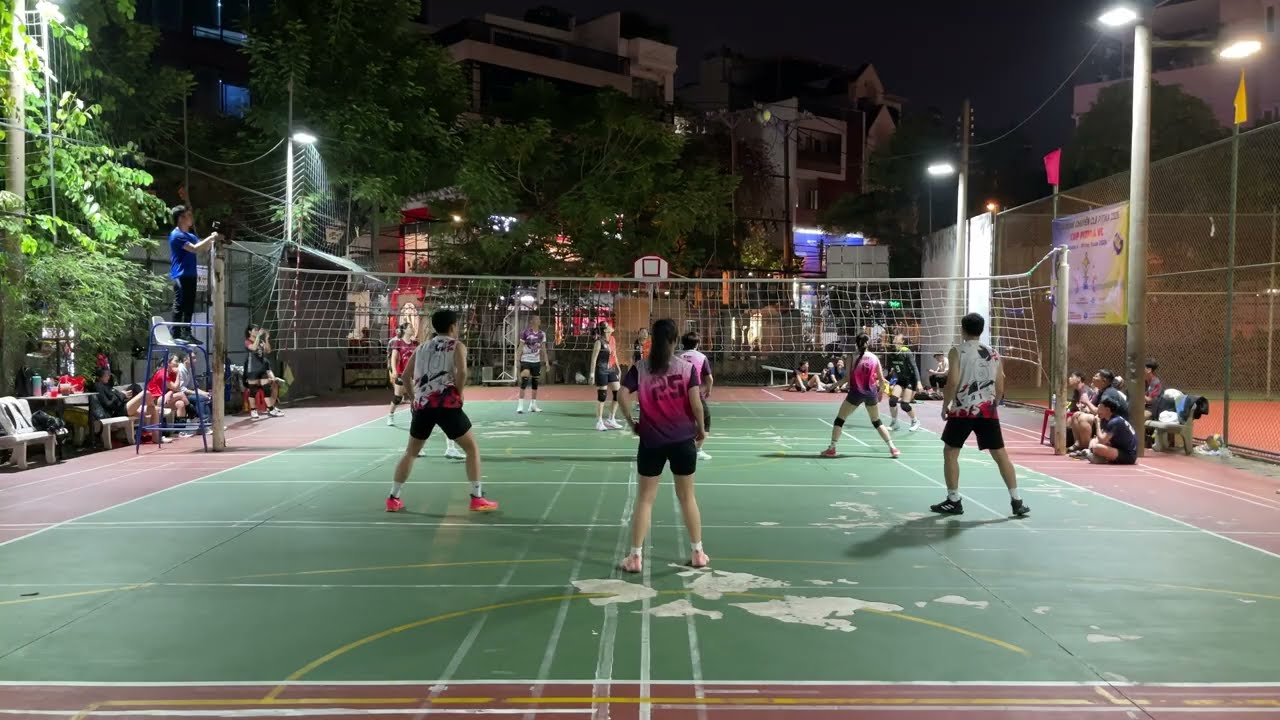 Giải 6-6 NAM NỮ Team AVENGERS đối đầu Team Pitika VC | Quả Bóng Tròn 71