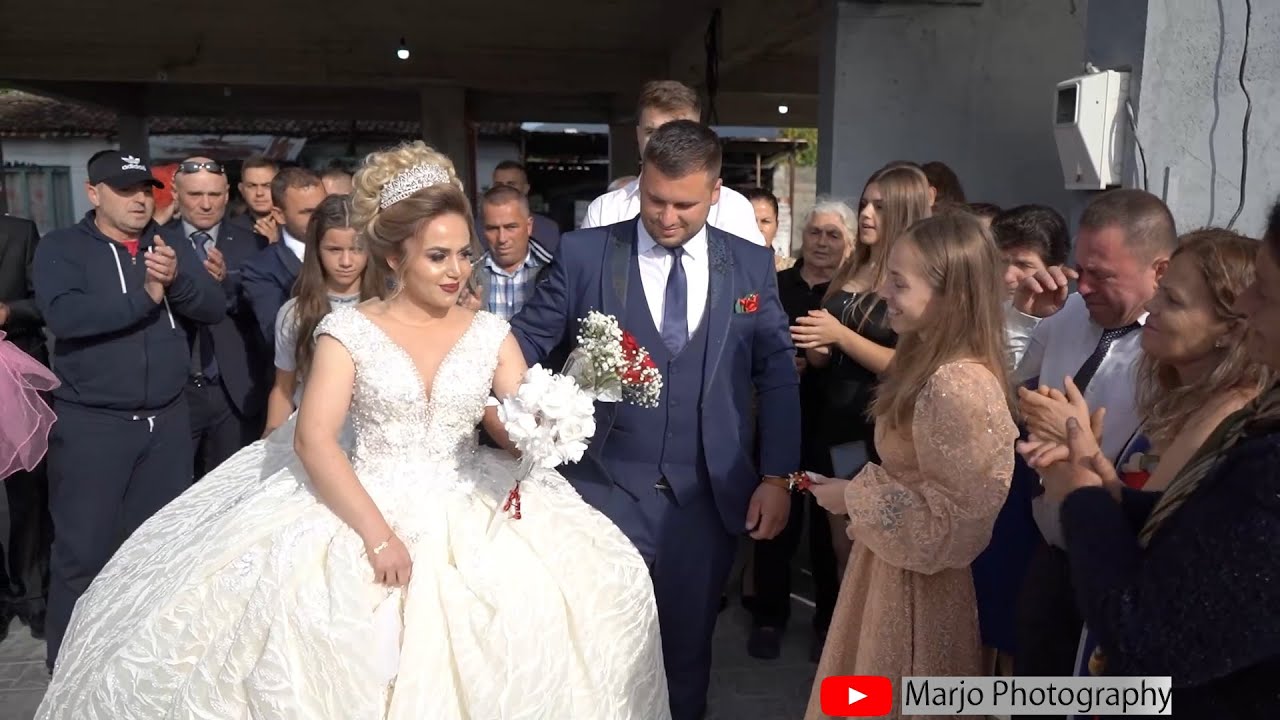 Marrja e nuses ne Muriqan, Elbasan .TRADITA NE DASMAT E SHQIPERIS SE MESME 2021 @Marjo photography