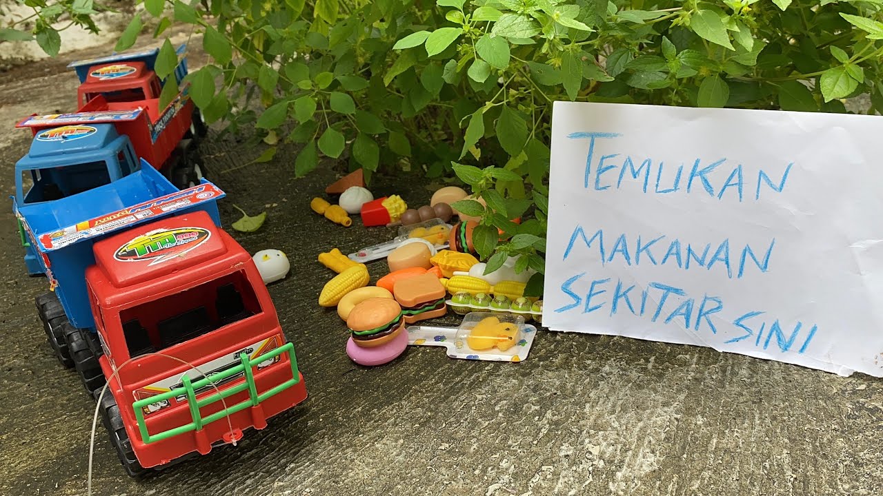 Mobil Truk pasir Menemukan banyak makanan ‼️ Roti burger, hotdog, dan sayur-sayuran #mobilmobilan 