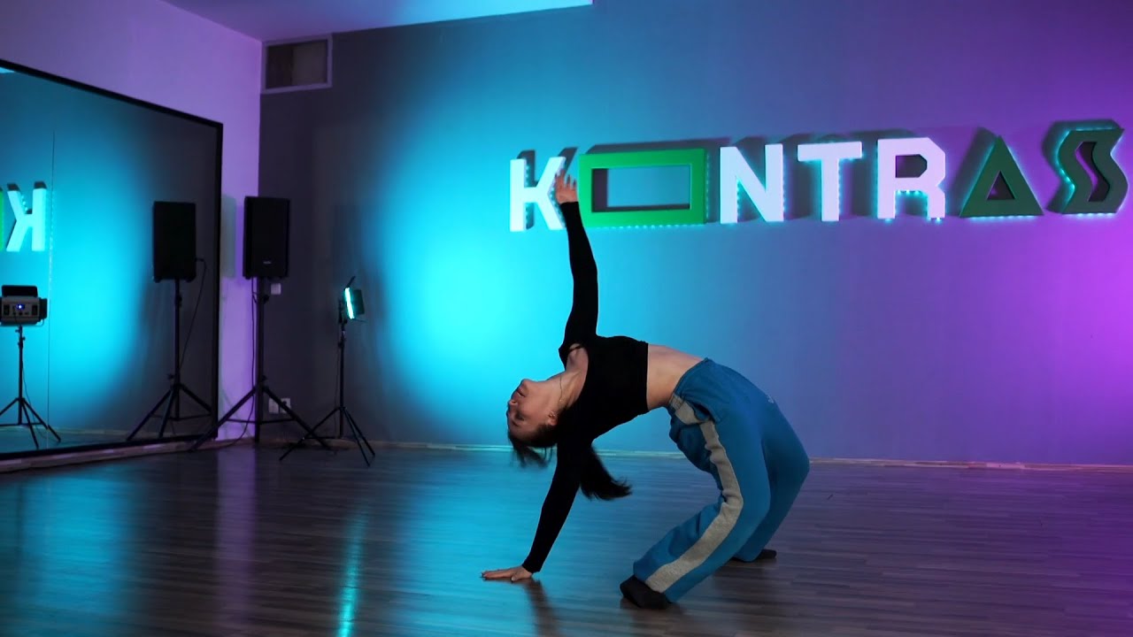 Frank Ocean - Nikes | choreography by Simona Doleželová