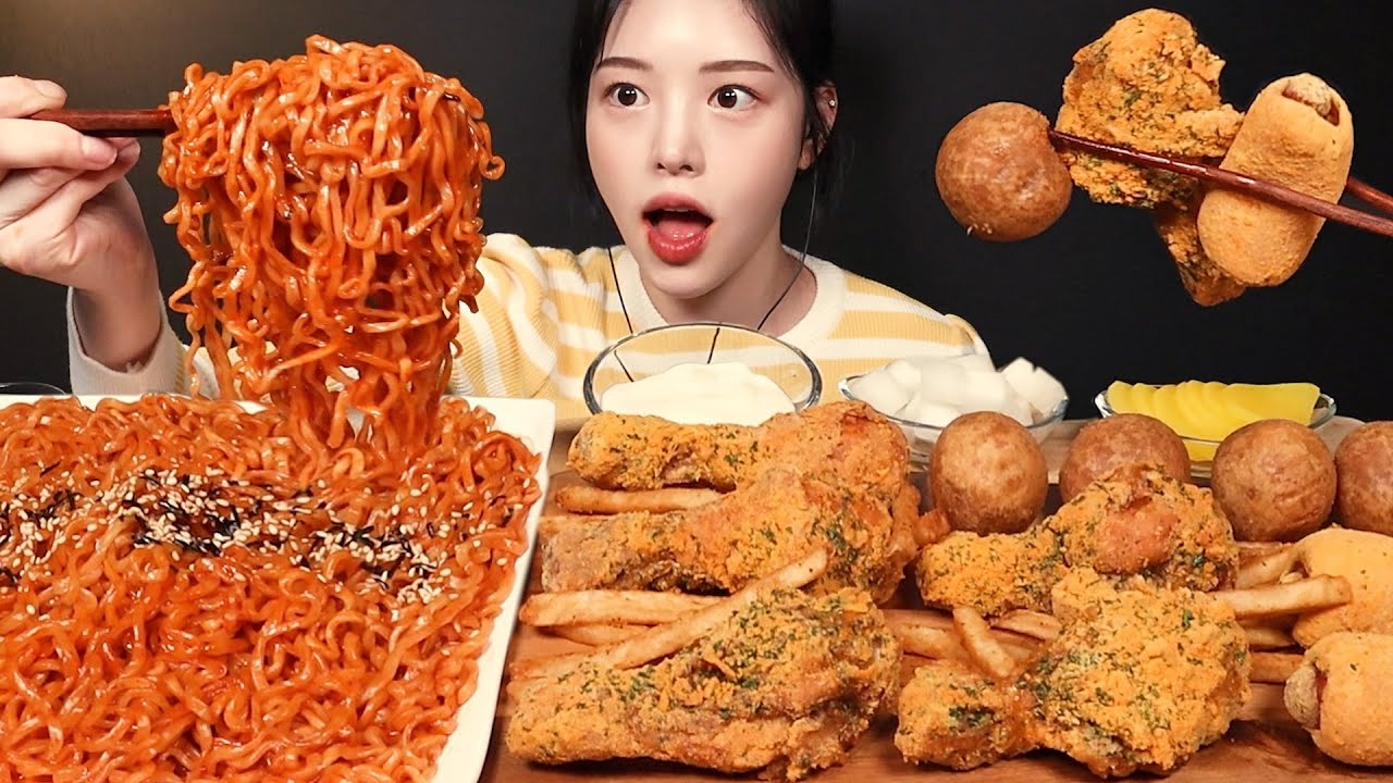 SUB)뿌링클 수혈타임🌟 불닭볶음면에 뿌링클 치킨 치즈볼 핫도그 감자튀김까지 꿀조합 리얼사운드 Chicken & Buldak Mukbang Asmr