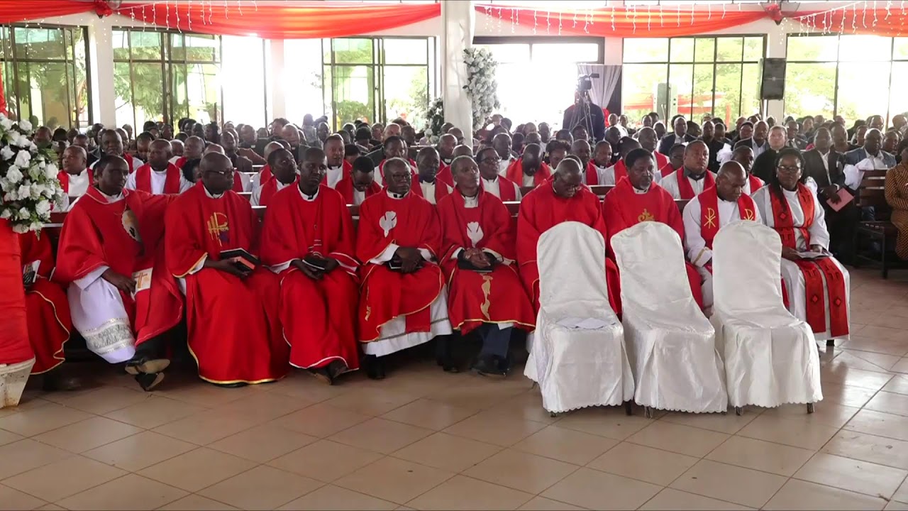 LIVE : IBADA YA KUWEKWA WAKFU ASKOFU MTEULE MCHG DKT DANIEL MONO-KKKT DAYOSISI YA MWANGA