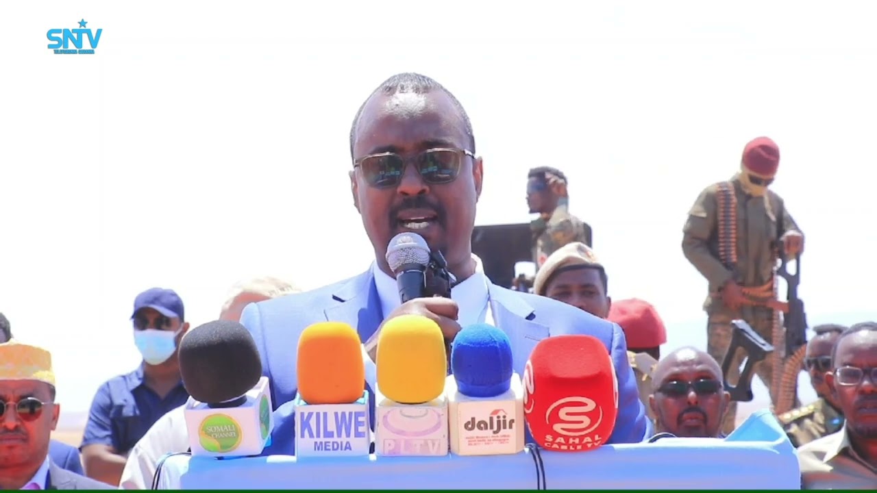 Madaxweynaha dowlad goboleedka Puntland iyo wefdi uu hogaaminayo oo  lagu soo dhaweeyay Boosaaso