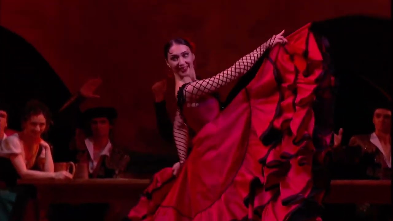 Mercedes variation from“Don Quixote” Act 2- Kristina Karaseva(Soloist of the Bolshoi Ballet) 
