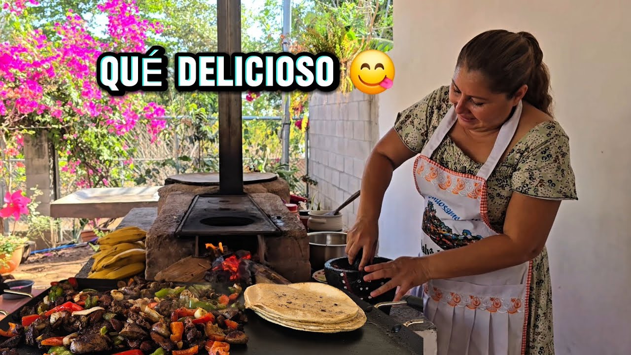 Así prepare unas Mollejas con hígados de pollo 🍗 en mi cocina de leña 😋 #amor 