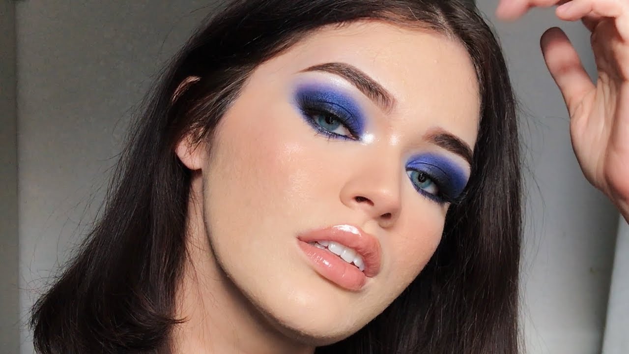 navy blue smokey glam