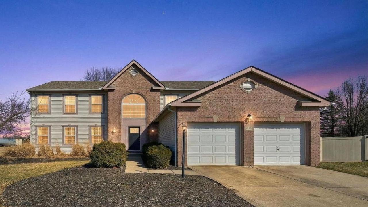 139 Knights Bridge Drive N, Pickerington, OH Presented by Rhiannon Ferrari.