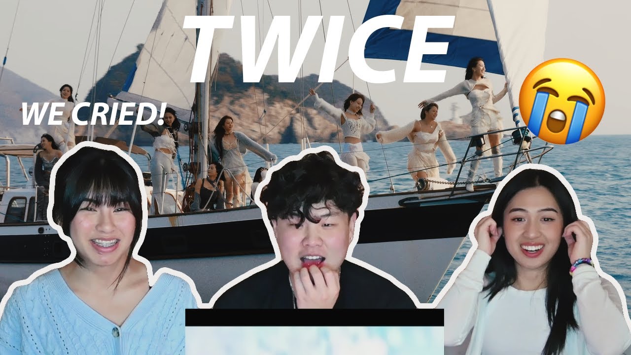 TWICE 