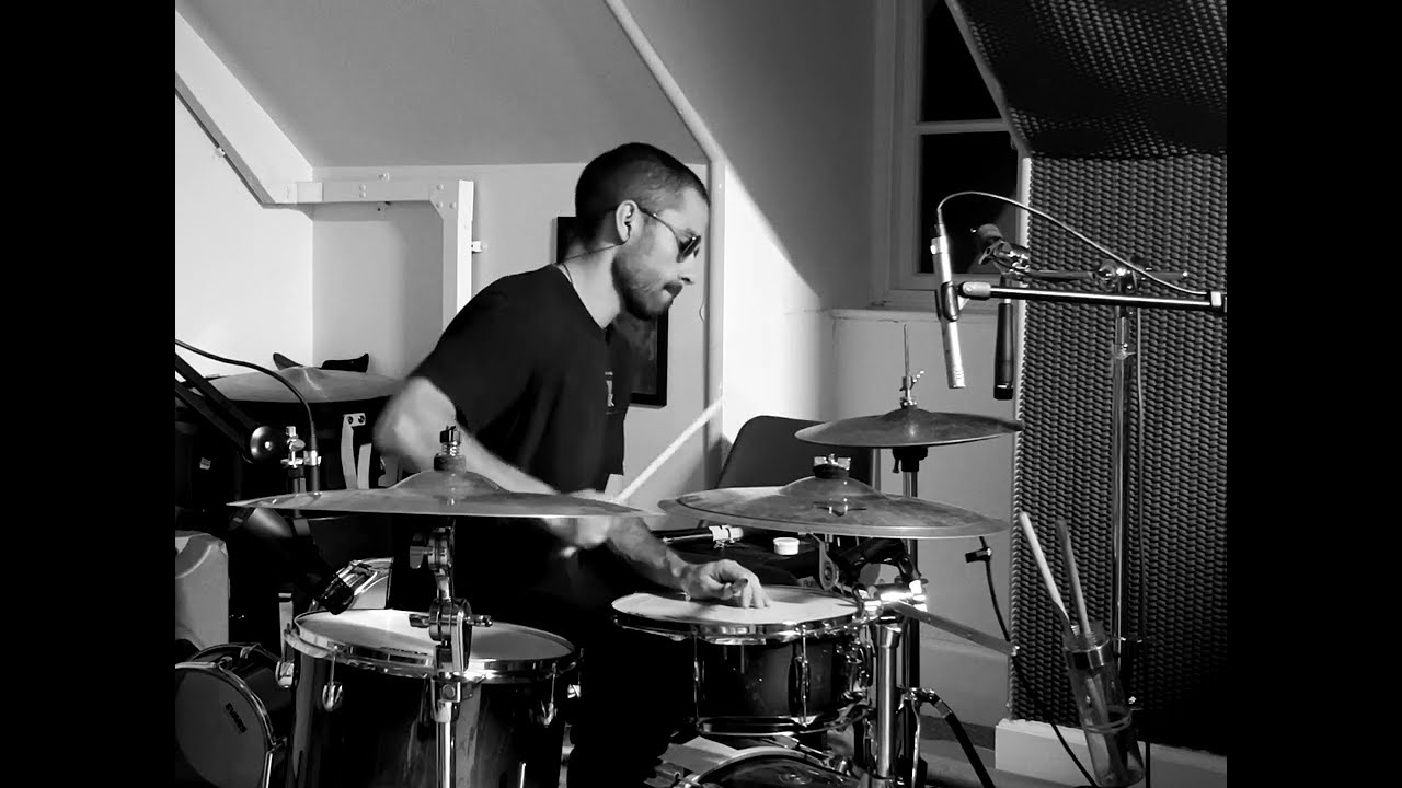 Videotape with drums (Radiohead)