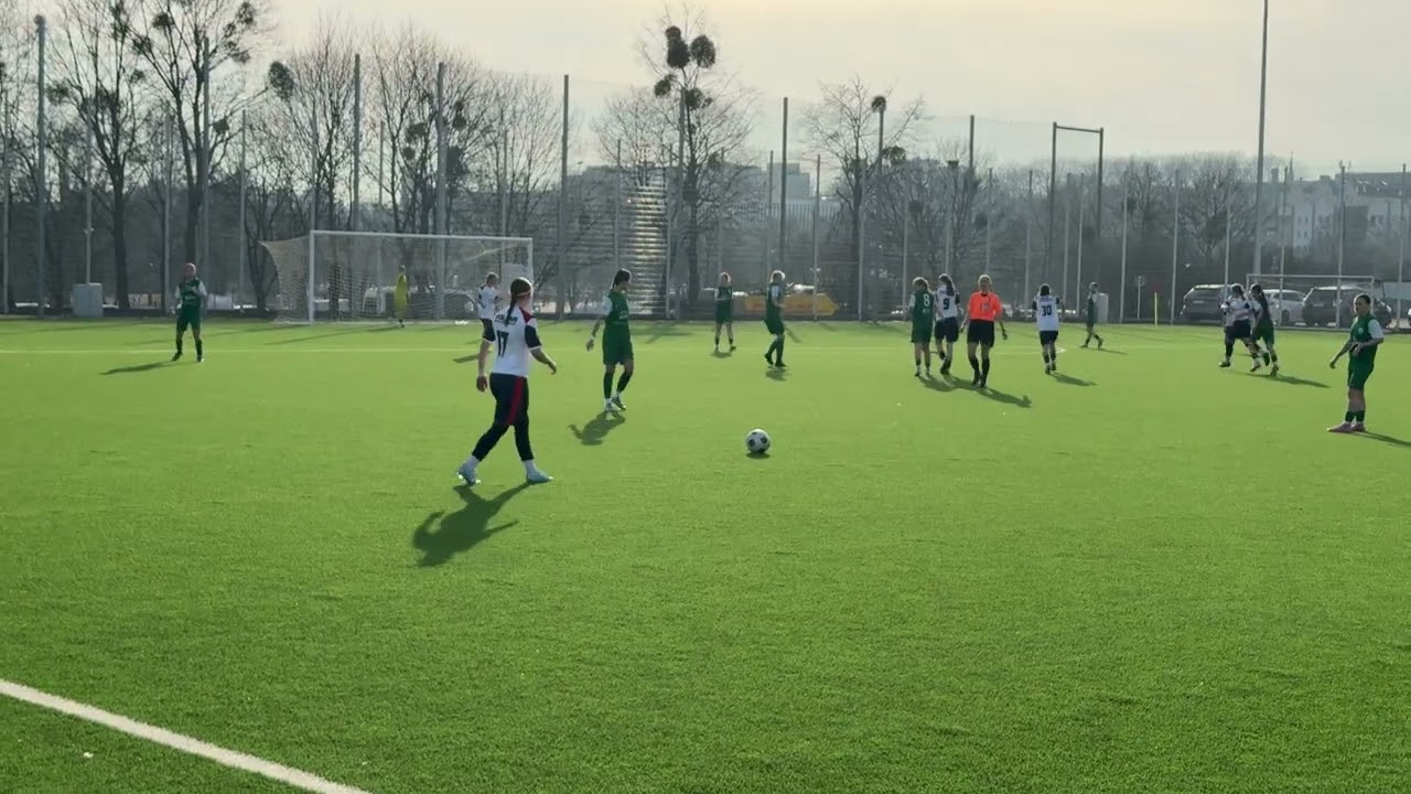 Warta Poznań-Polonia Środa Wielkopolska CLJ-16 I poł.