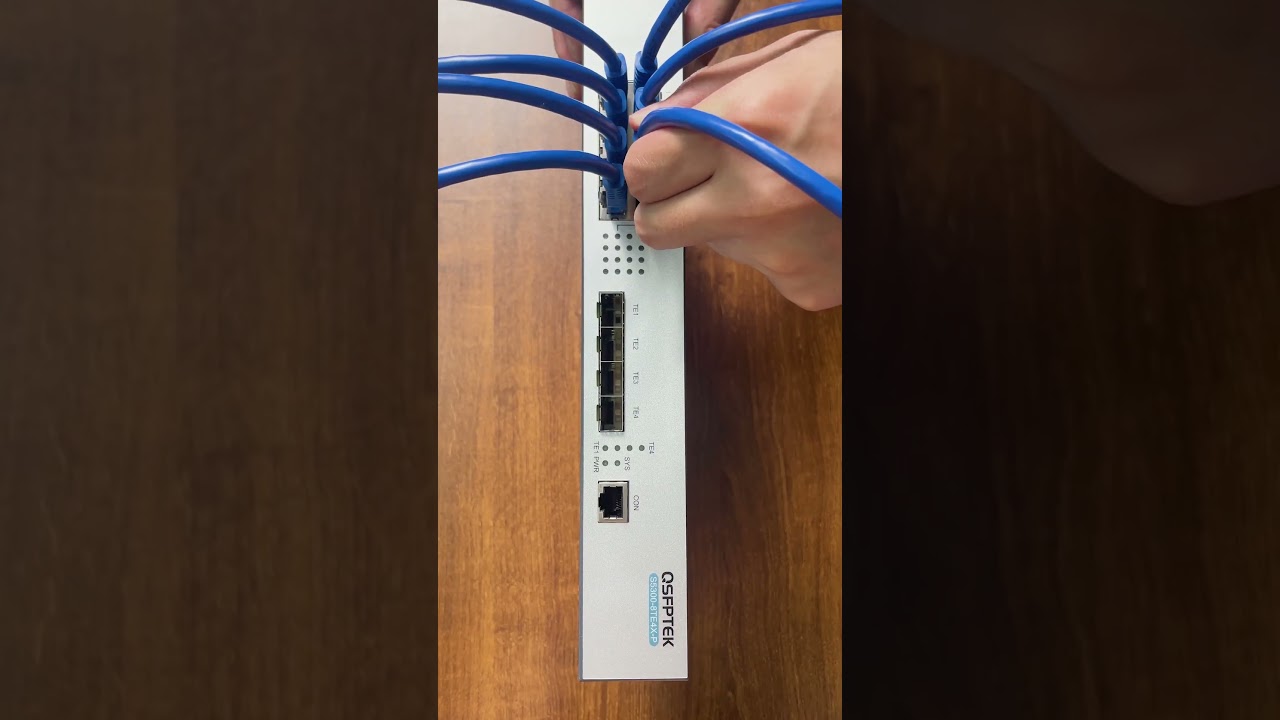 8 Port 2.5 GbE Ethernet Switch! Network Switch ASMR !  #shorts #youtubeshorts #network #homelab