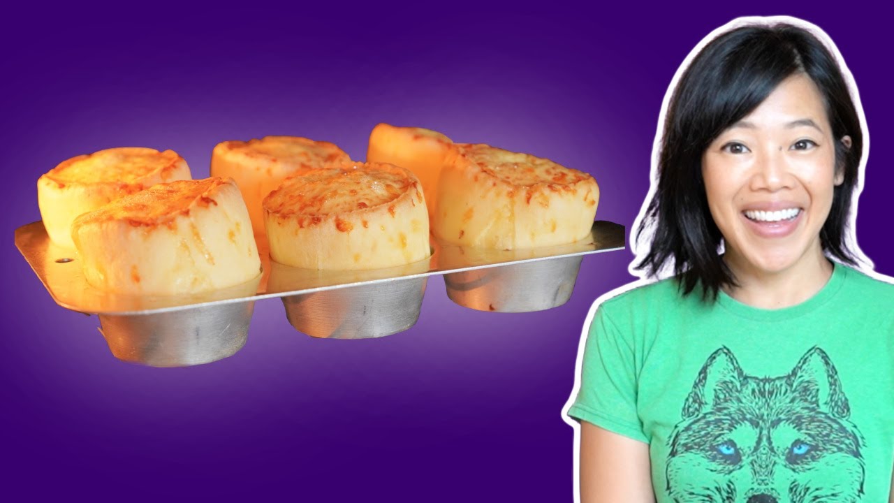CHEESY Bread In 30 Minutes - Flour-less Blender Bread 🇧🇷 Pao De Queijo