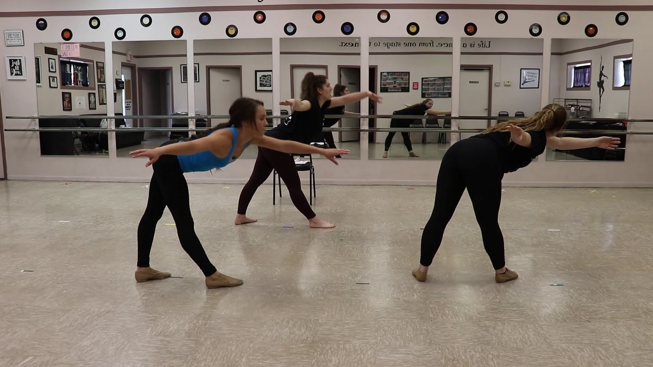 Competitive Dance Teams - warmup, stretch, turns/leaps