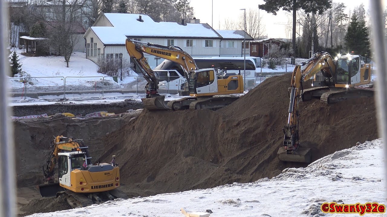 4K| Liebherr 914 Compact And 2x Liebherr 924 Excavators Working At A Construction Site