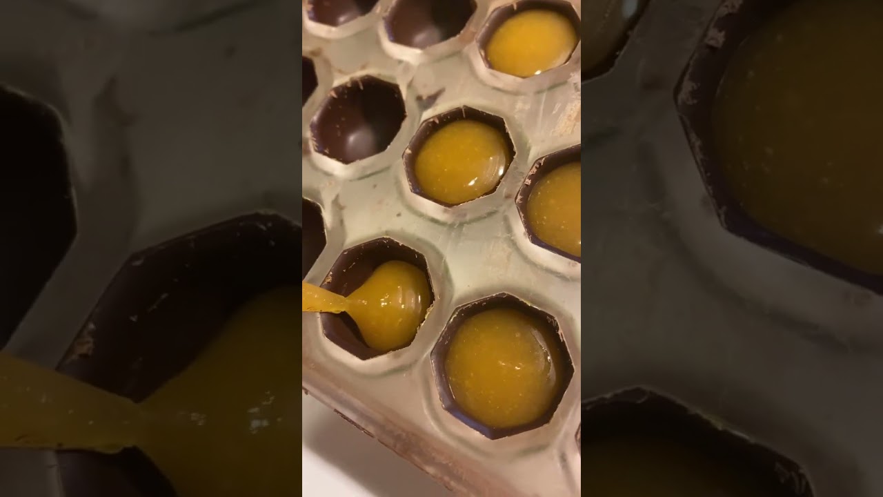 Vegan mango caramel pipping 🍃🥭 #420 #vegan #chef