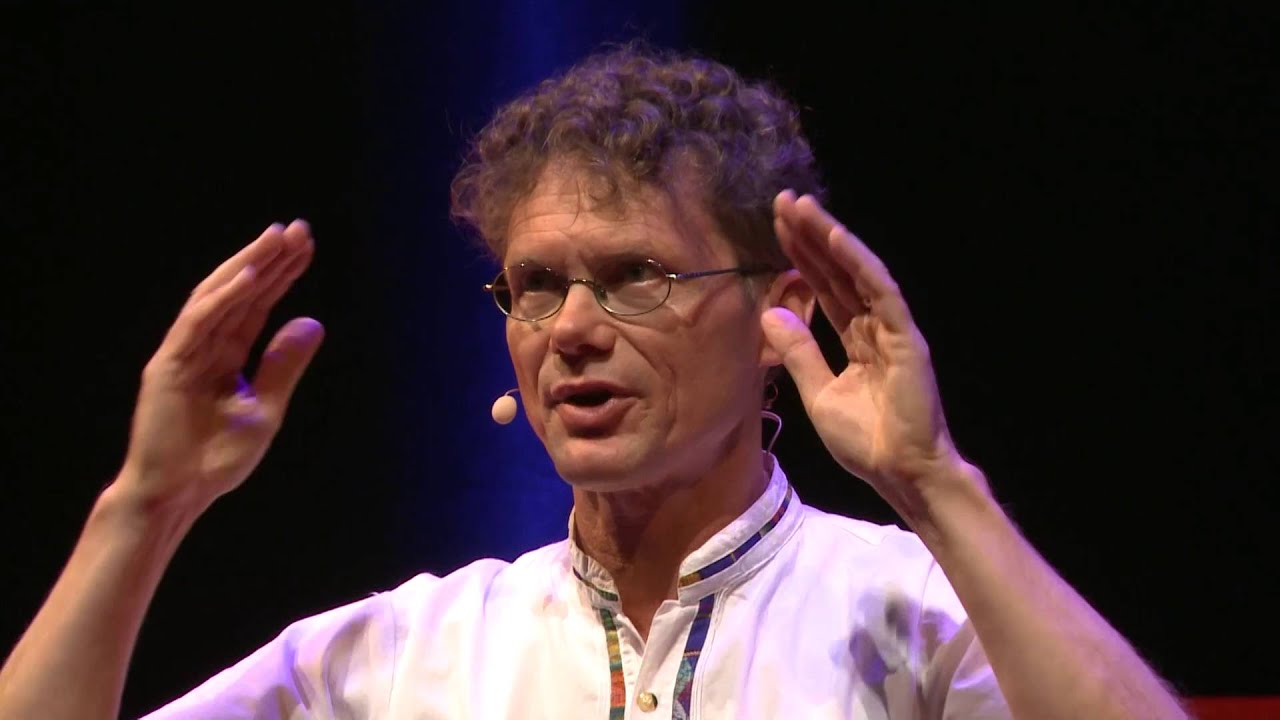 Put yourself in my shoe | Benjamin van WYK de VRIES | TEDxClermont