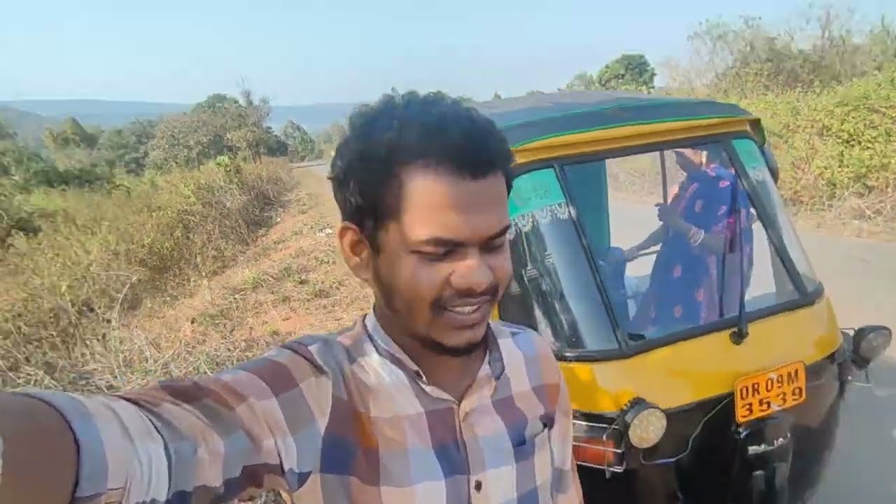 Family ପିକନିକ ରେ ଯାଉଥିଲୁ ଗାଡି ଖରାପ ହେଲା 🥺