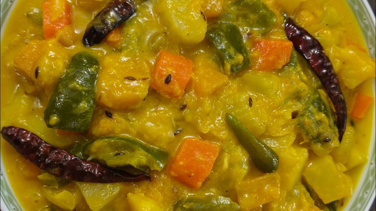 পোলাও এবং রুটি পরোটার সাথে খাবার জন্য মজাদার একটা সবজির রেসিপি ।