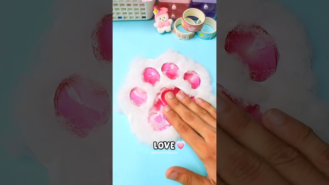 DIY Cat Paw Squishy 🐾😻 Cute & Easy No-Paper Squishy #shorts #diy #squishy #cat #slime #shortsviral