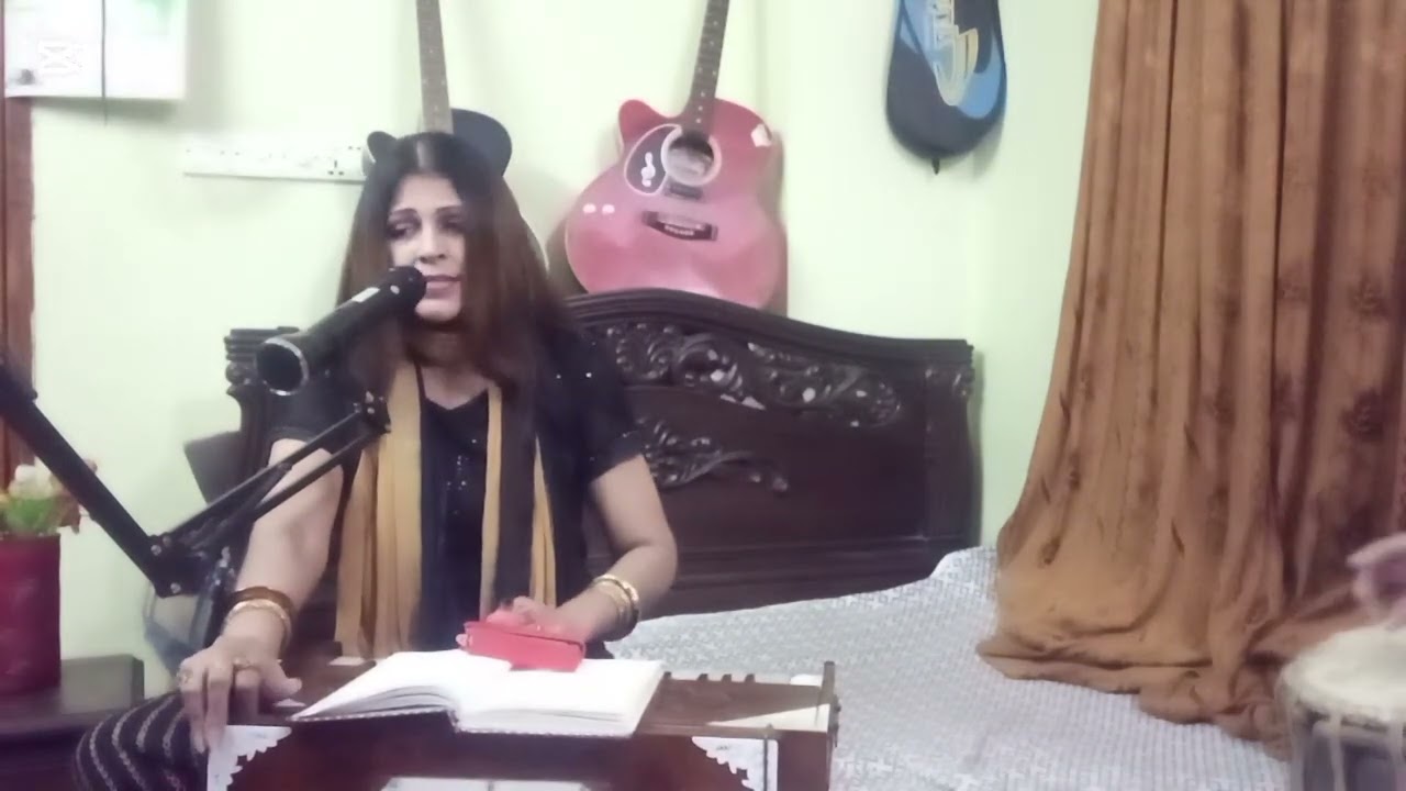 আকাশের হাতে আছে একরাশ নীল........