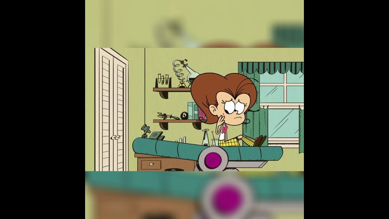 Luan loud without her scrunchie