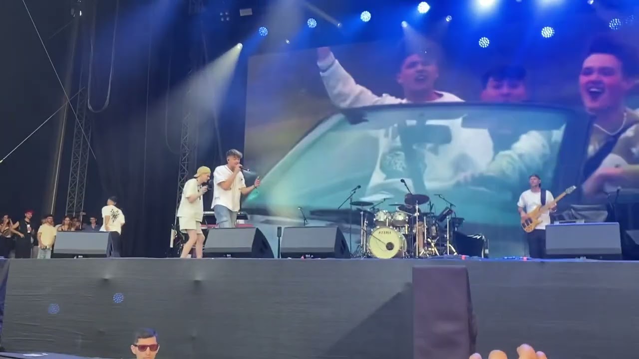 Lewinray Konzert ￼ live  (hol mich raus) Creator day