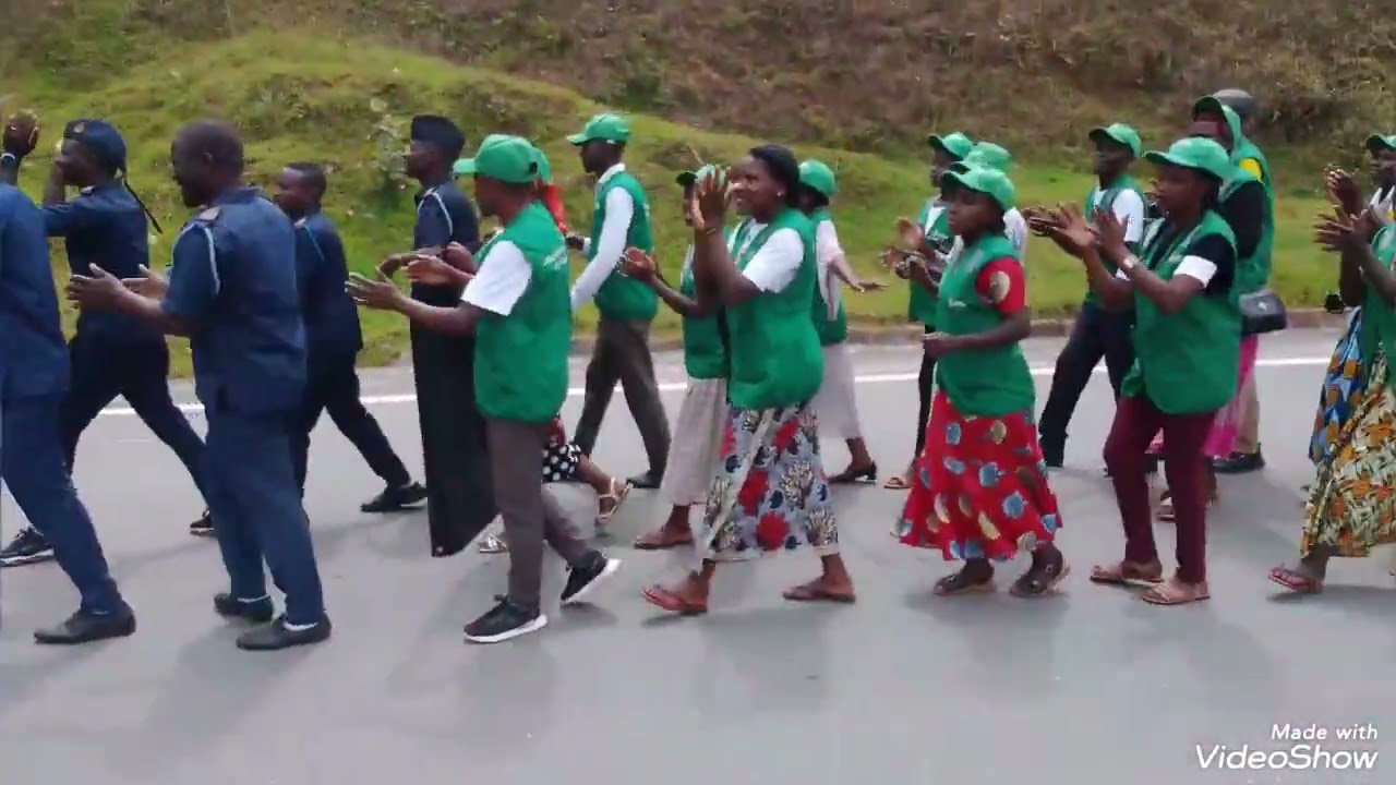 Akarasisi karyoheye ijisho hatangizwa ubuka gurambaga bw'isuku mu murenge wa Ngororero 