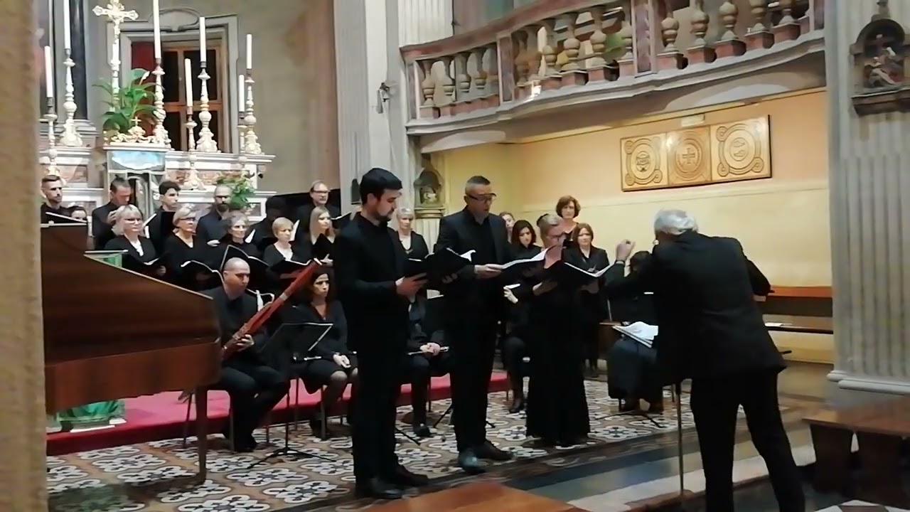 Antonio Vivaldi - Magnificat RV 610 - Coro Vocinsieme & Cappella Musicale San Francesco Da Paola
