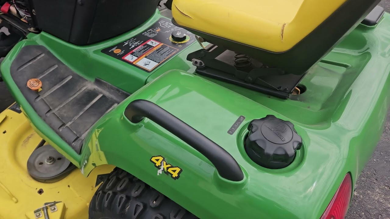 2002 John Deere x585 for sale