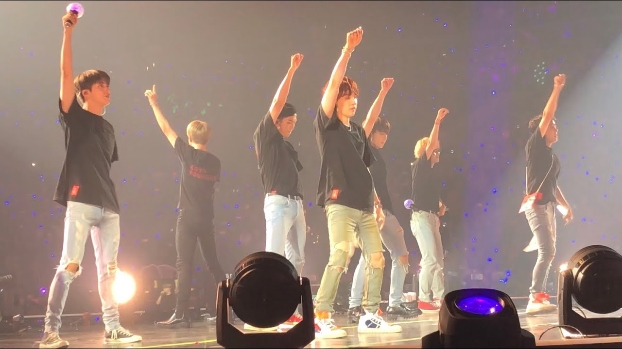 BTS Love Yourself Tour in LA 'ANPANMAN' 090618
