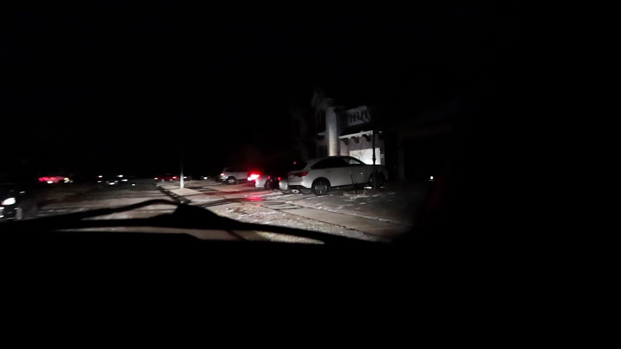 Sitting in Cars to Get Warm (Still No Power🥶) | Day in the Life Texas Snow Storm 2021 Feb. 16 Part 2