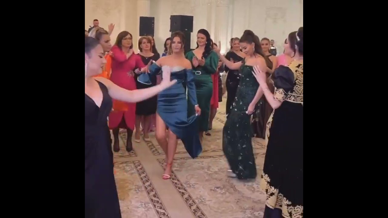 Balkans Wedding - Gorgeous Beauties & Elegant Outfits | Lively Music