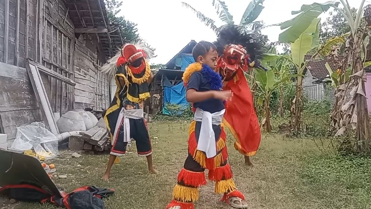BARONGAN DI AJARIN