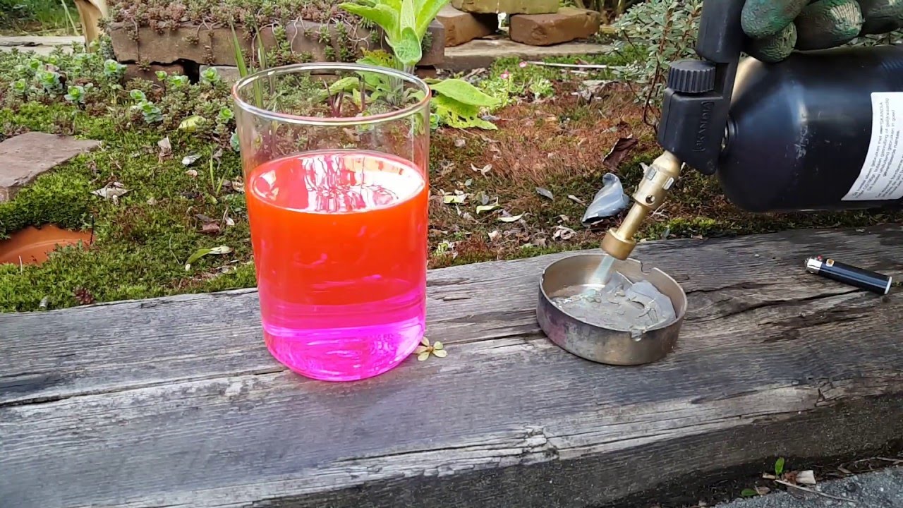 AMAZING !! Molten lead VS.Cooling liquid