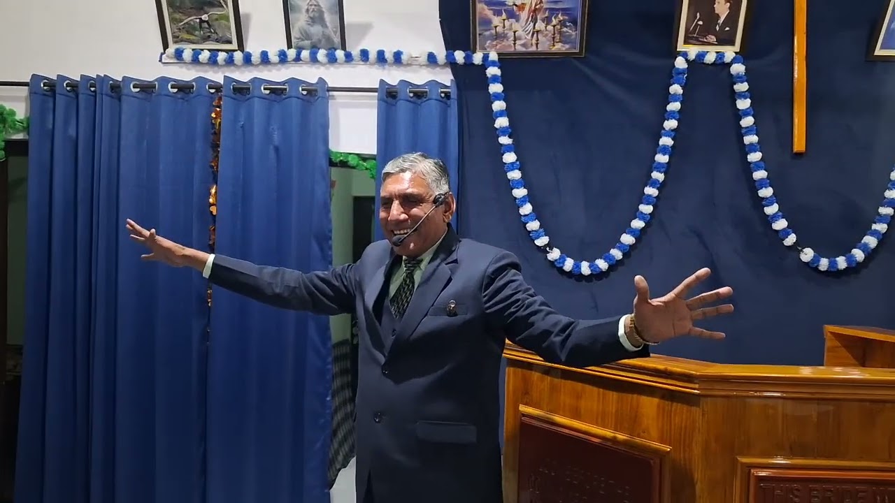 एक मसीह हिलोरें नहीं खाता 