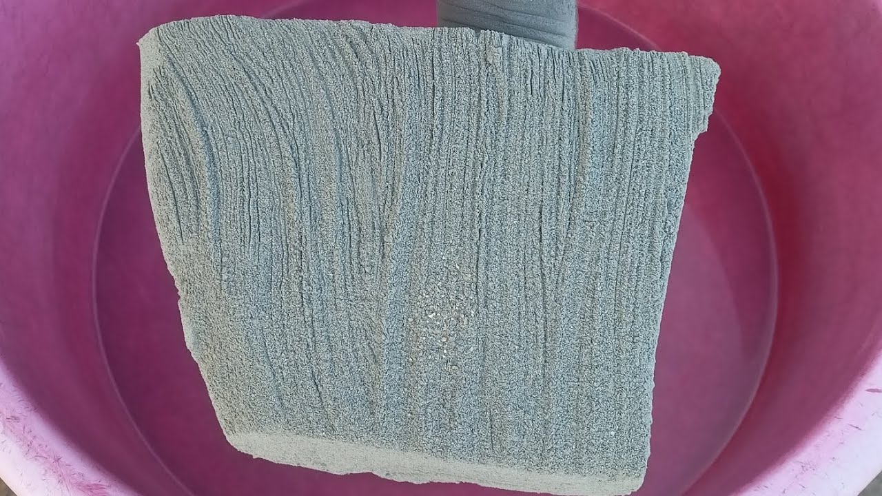 ASMR Very Soft Dusty 😍😻 Pure Cement Soothing Chunks 💓🪨😴 Crumble on Lots of Water 🌊💦🌀🌀🌀