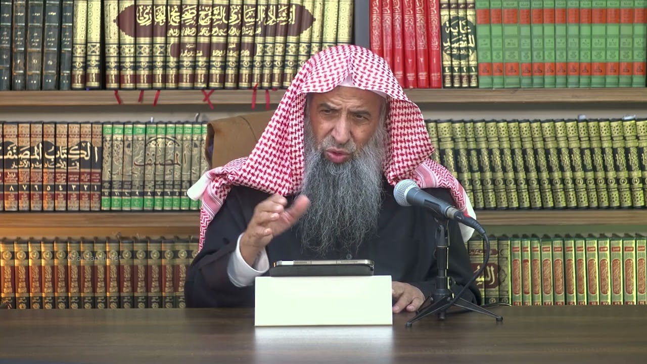 هل ينقطع ثواب الأربعين تكبيرة بالسفر وعدم الموالاة؟