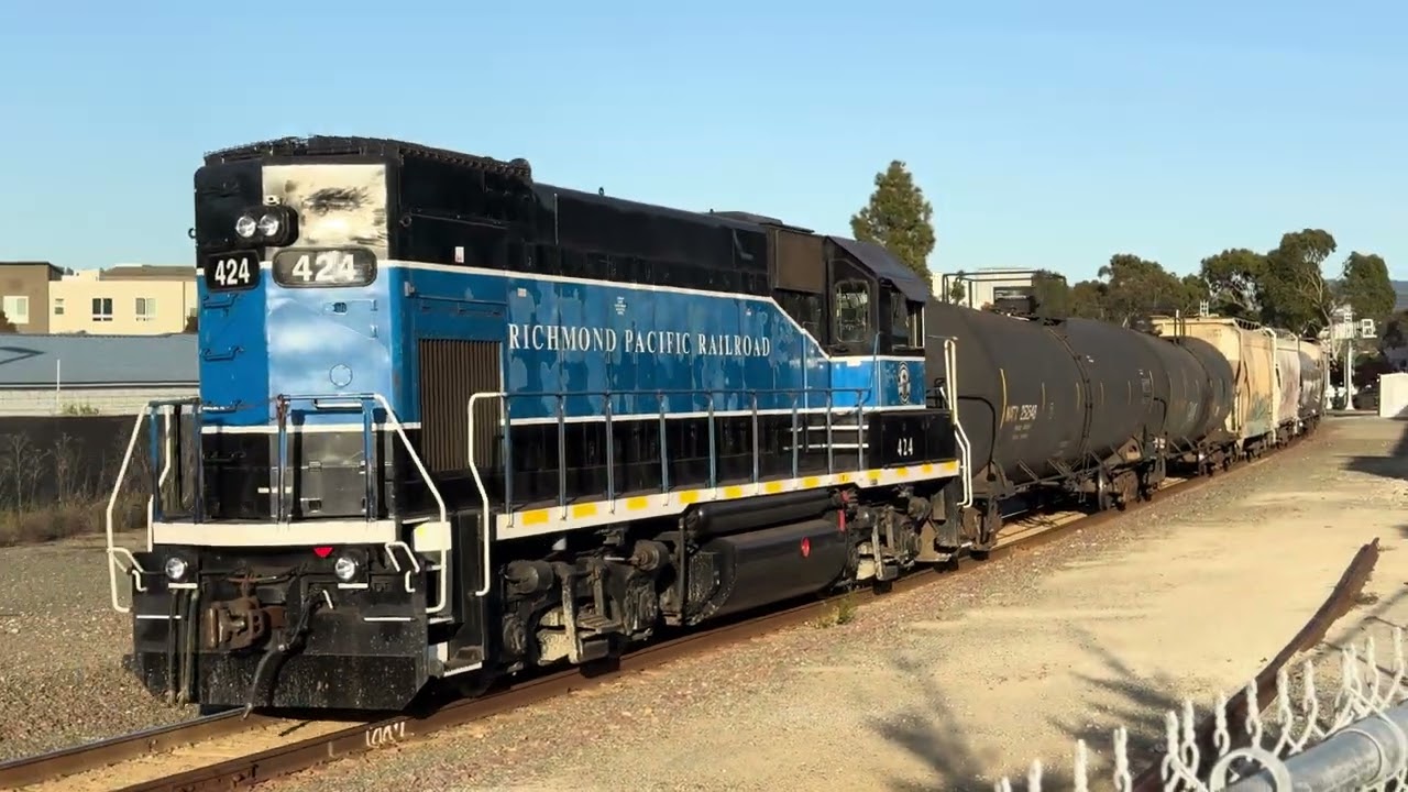 Amtrak California - Emeryville Station