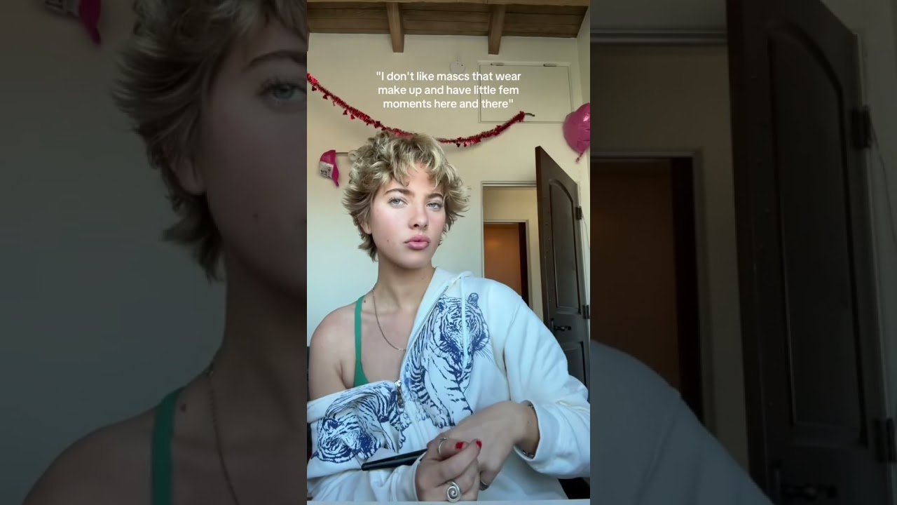 Я просто девушка #маска #фем #wlw